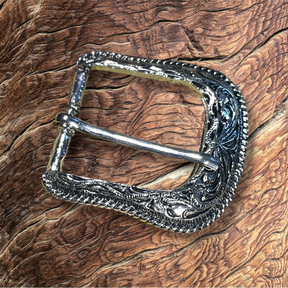 Western Silver-tone Cowboy Cowgirl Southwest Floral High Relief Buckle OS VGUC